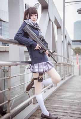他用力揉捏她大白奶咬视频_高清蓝光在线观看