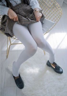 金牌客服董董恩_国产剧在线播放观看