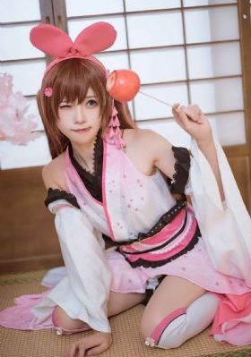 两男一女一前一后3p_手机在线免费观看