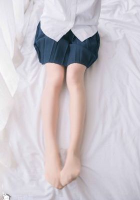 英语课代表被我抄了一节课_4K免费在线观看