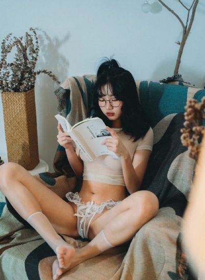 老师请抱我_BD英语高清在线