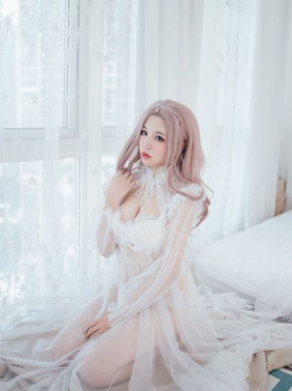 年轻的女教师电影_BD英语电影完整版